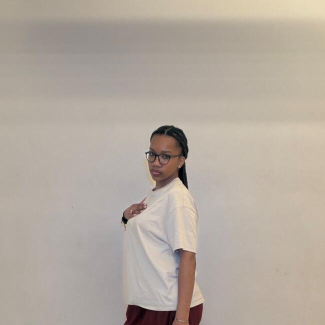 Babysitter in Saint-Denis: Cindy