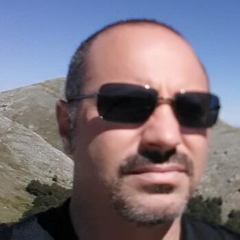 Lavoro per babysitter a Salerno: lavoro per babysitter Domenico
