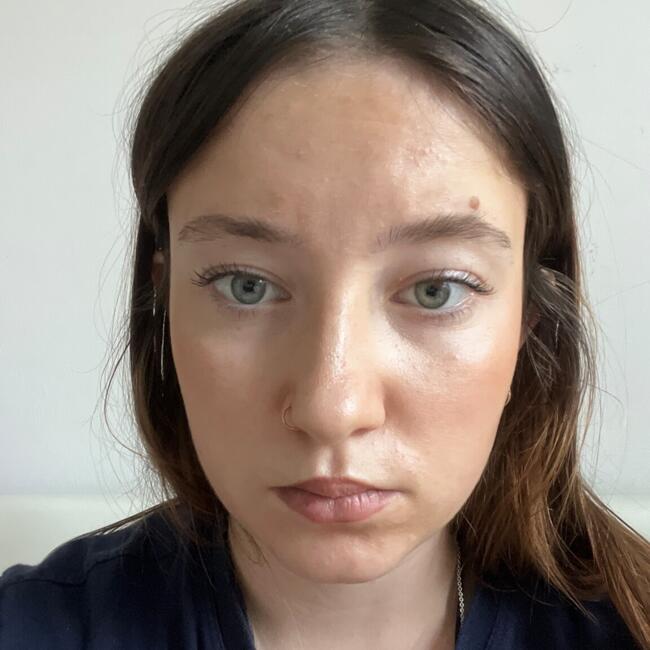 Babysitter in Ferney-Voltaire: Lily