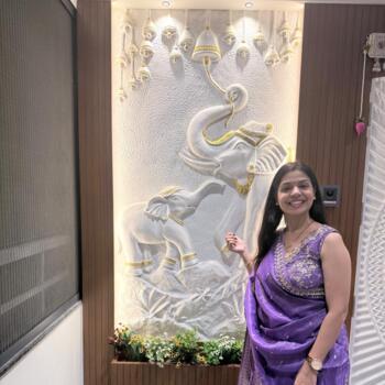 माता-पिता अहमदाबाद: Latasha