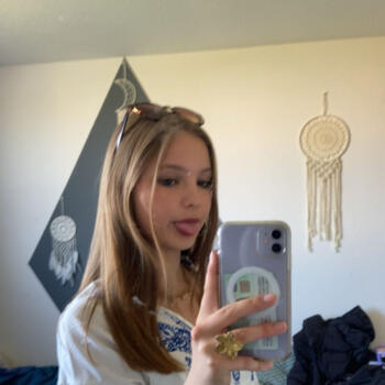 Babysitter in Veurne: Luna