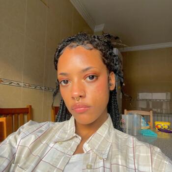 Babysitter in Cascais: Lídia