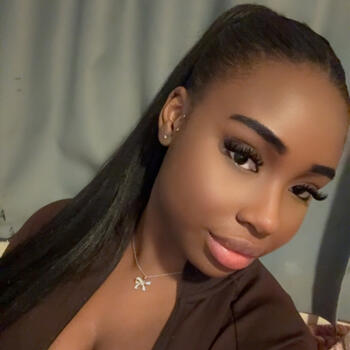 Oppas in Scheveningen: Tigui