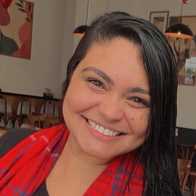 Babysitter in Sorocaba: Tayná