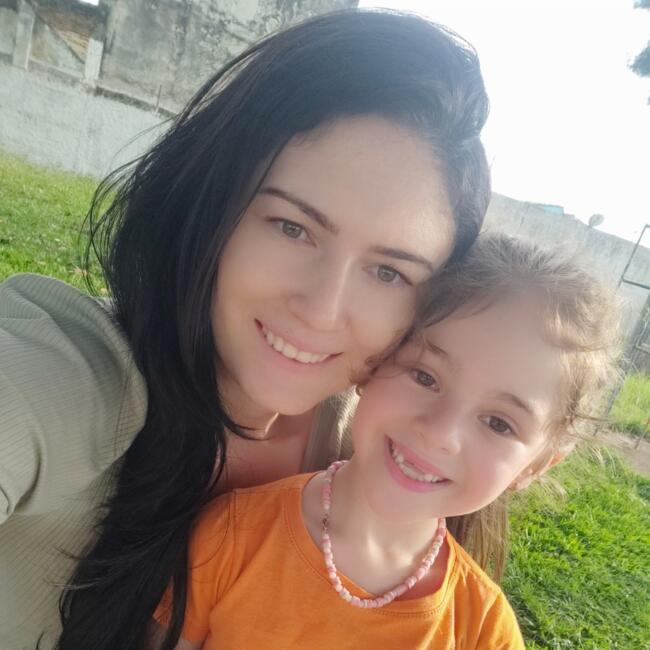 Babysitting job in Pouso Alegre: Endy