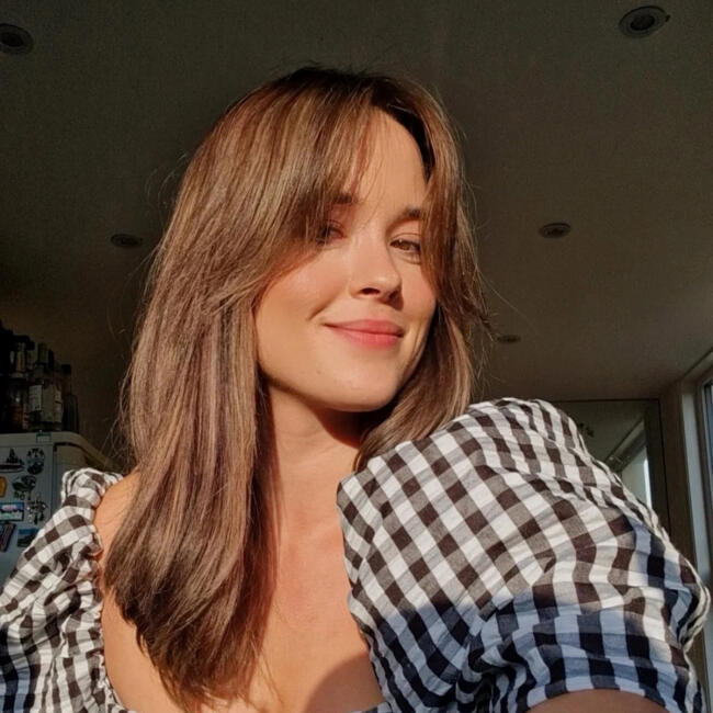 Babysitter in London: Courtney