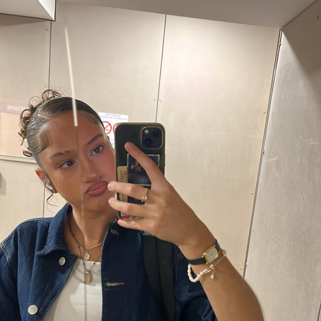 Babysitter in Bordeaux: Maïssane