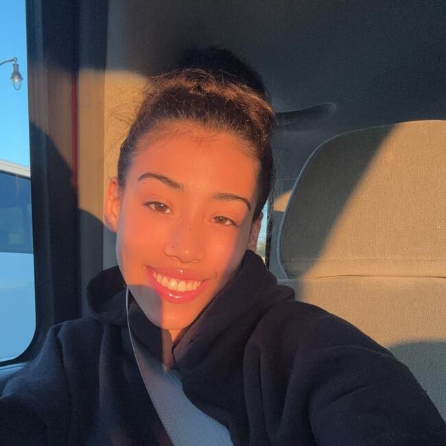 Babysitter in Rochester: Divo