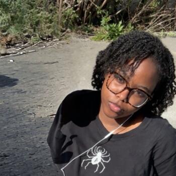 Babysitter Louvres: Blessing