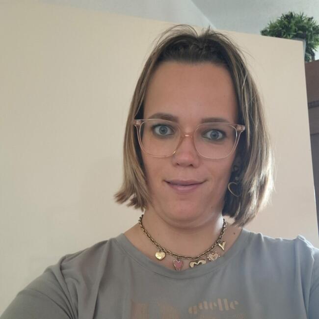 Babysitter in Middelburg: Cora