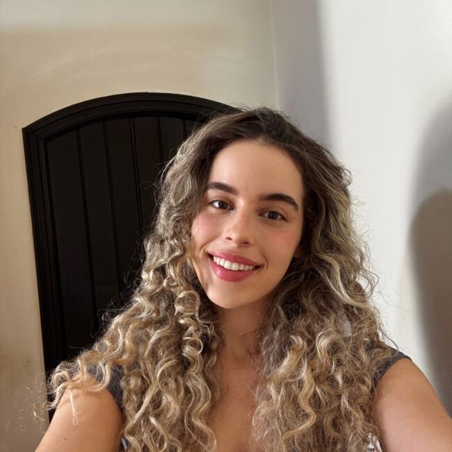 Babysitter in Arraial do Cabo: Nathalia