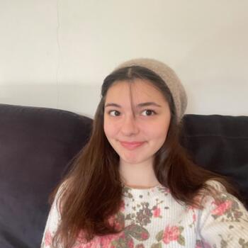 Babysitter in Sathonay-Camp: Marie-lou