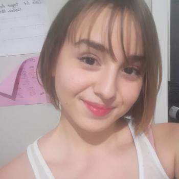 Babá Parnamirim: Anna Laura