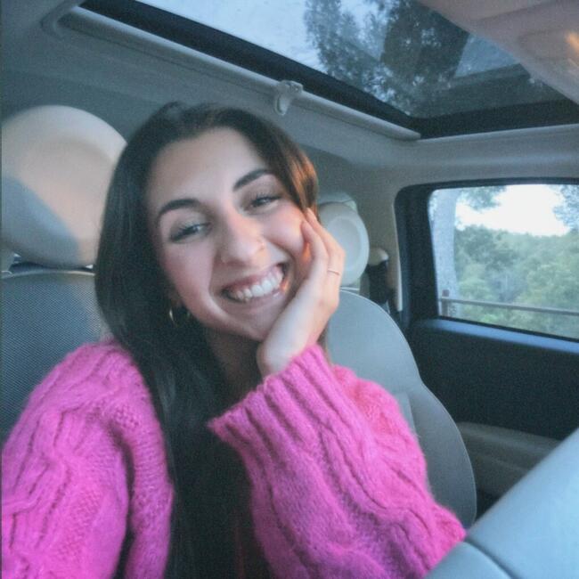 Babysitter in Lucerne: Noemí