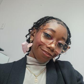 Babysitter in Fort Wayne: Mayloni