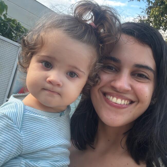 Emprego de babá em Belo Horizonte: THAYNARA
