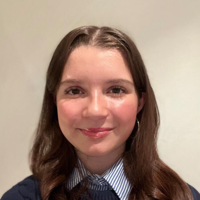 Babysitter in Zofingen: Sara