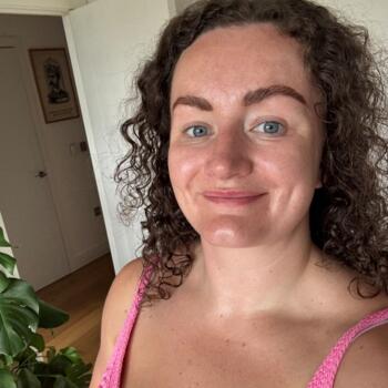Baby-sitter in Belfast: Rebecca