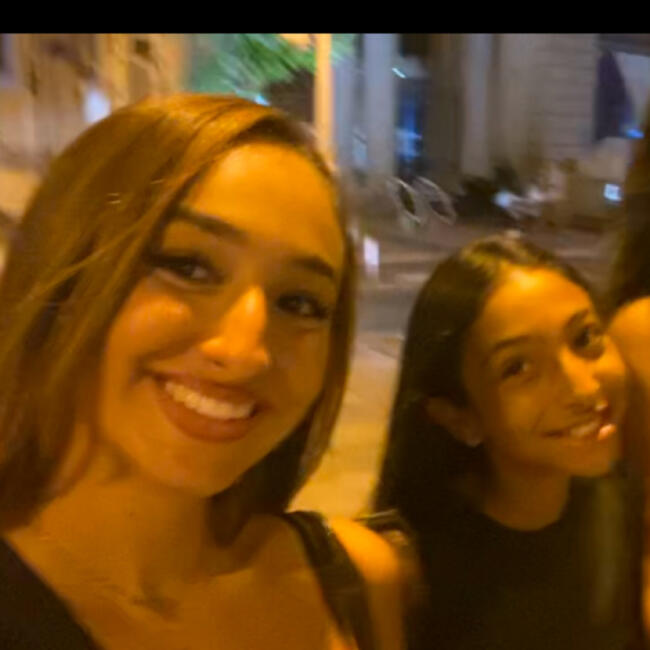 Babysitter in Le Cannet: Lina