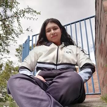 Babysitter in Bogotá: Dayana