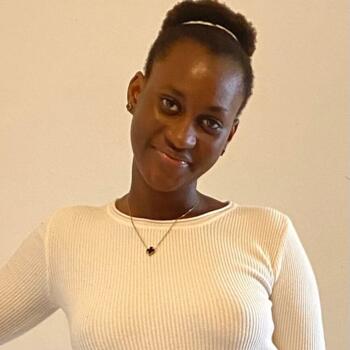 Babysitter in Étampes: Aminata