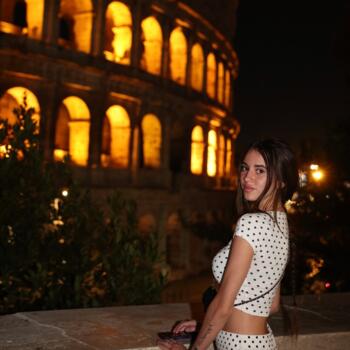 Babysitter in Rome: Melissa
