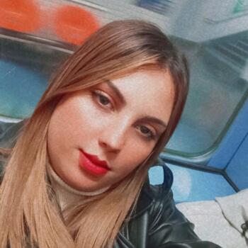 Babysitter in Le Bourget: Imane