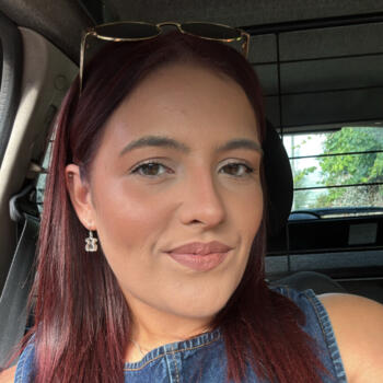 Babysitter in Matosinhos Municipality: Mariana