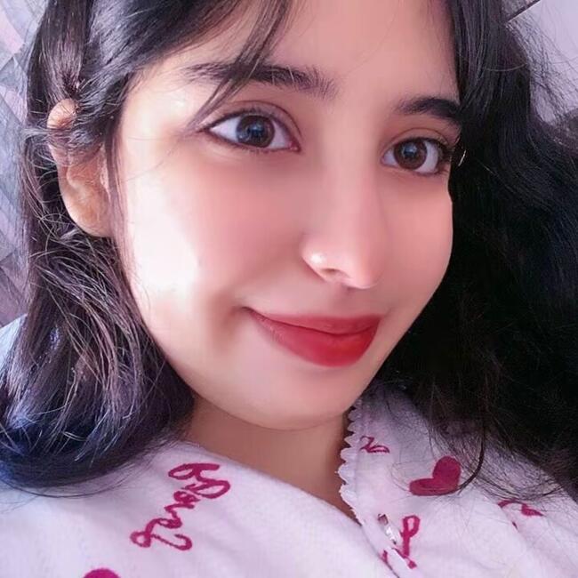 Babysitter in Marrakech: Sara