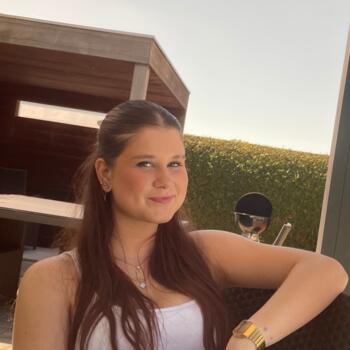 Babysitter in Bruges: Nanou
