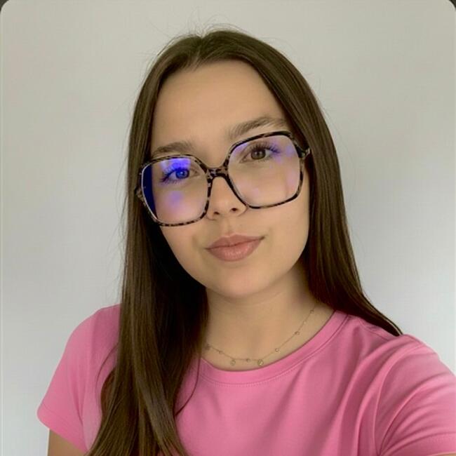 Babysitter in Châlons-en-Champagne: Candice