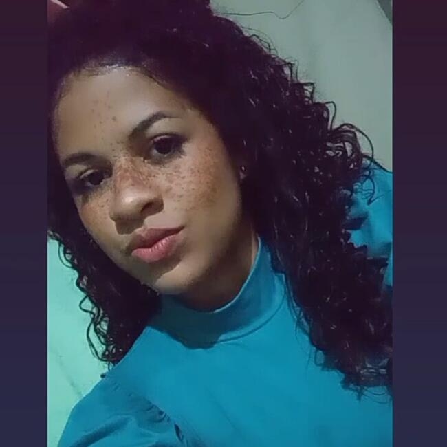 Babysitter in Alagoa Grande: Veronica