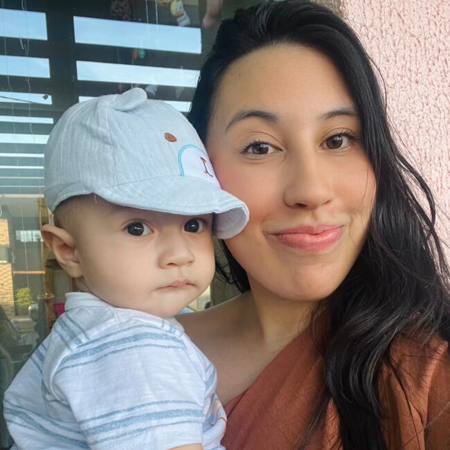 Emprego de babá em Cidade Ocidental: Ana Júlia