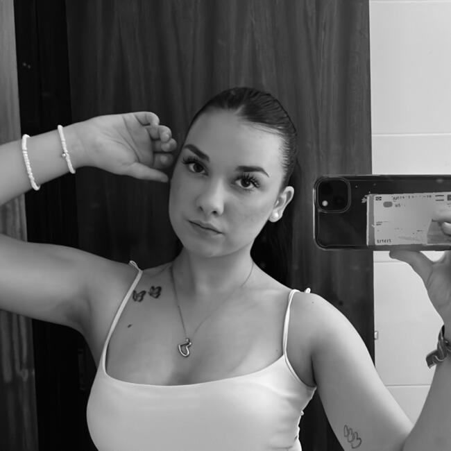 Niñera en Almàssera: Alba