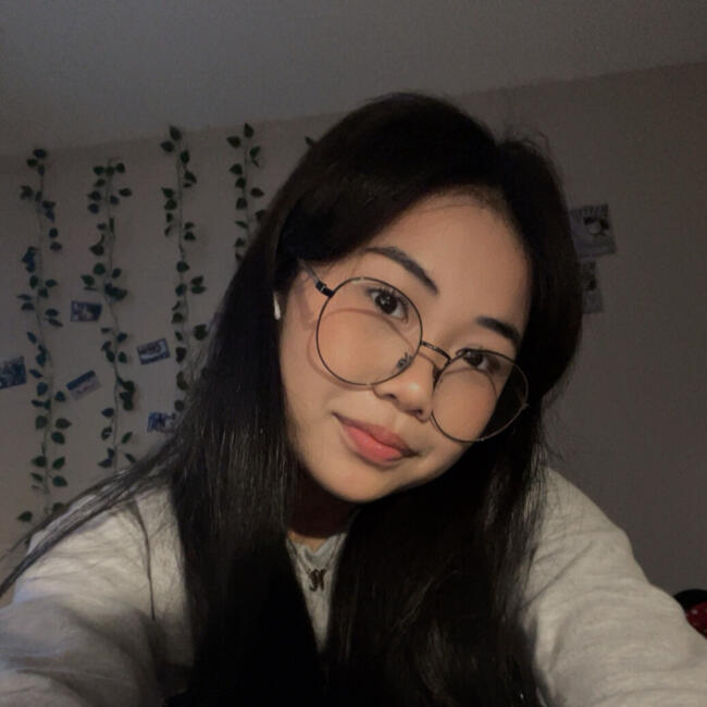 Babysitter in Calgary: Rhianna