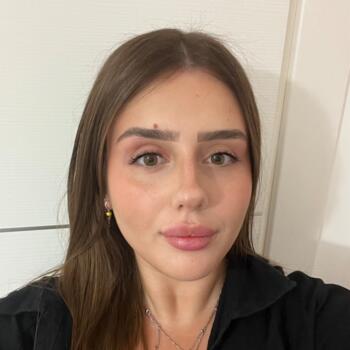 Lastenhoitaja Rooma: Noemi