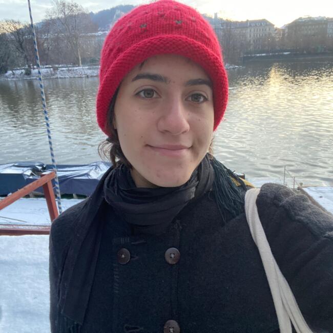 בייביסיטר ב- רמת גן: Neve