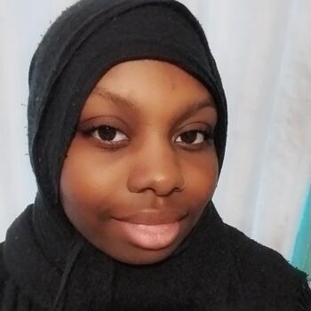 Babysitter Ivry-sur-Seine: Dieynaba