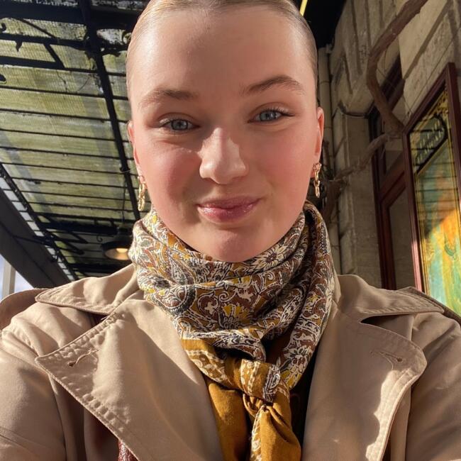 Babysitter in Bordeaux: Lou