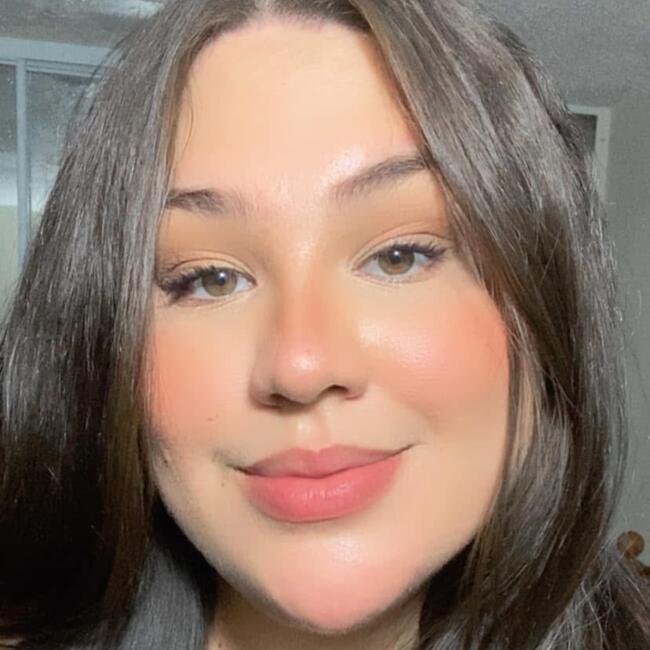 Babysitter in Gurabo: Aleika