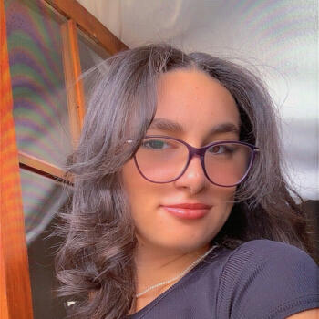 Babysitter in Saint-Denis: Cerena