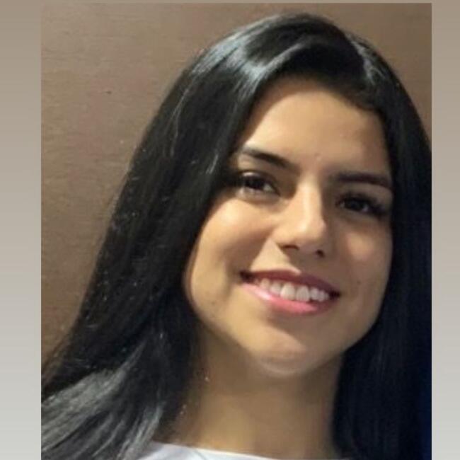 Babysitter in Umuarama: Lais