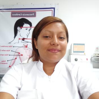 Babysitter in Guayaquil: Ginger