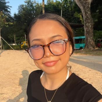 Babysitter in Singapore Island: Marsha