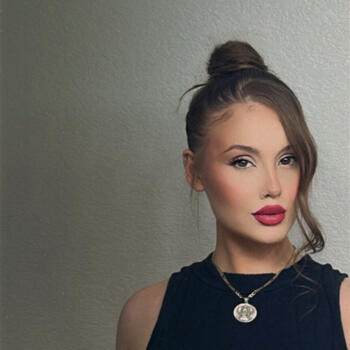 Babysitter in Lewisville: Madyson