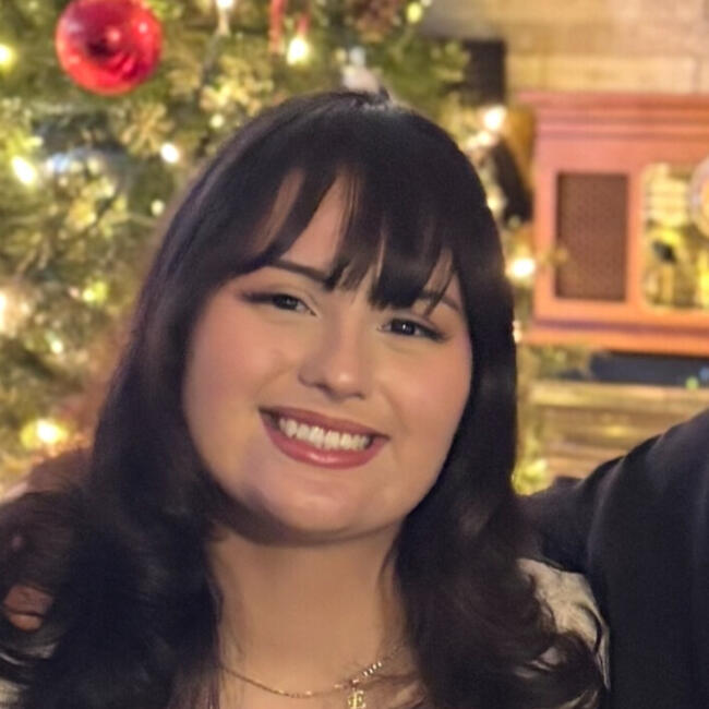 Babysitter in Cleveland: Erika