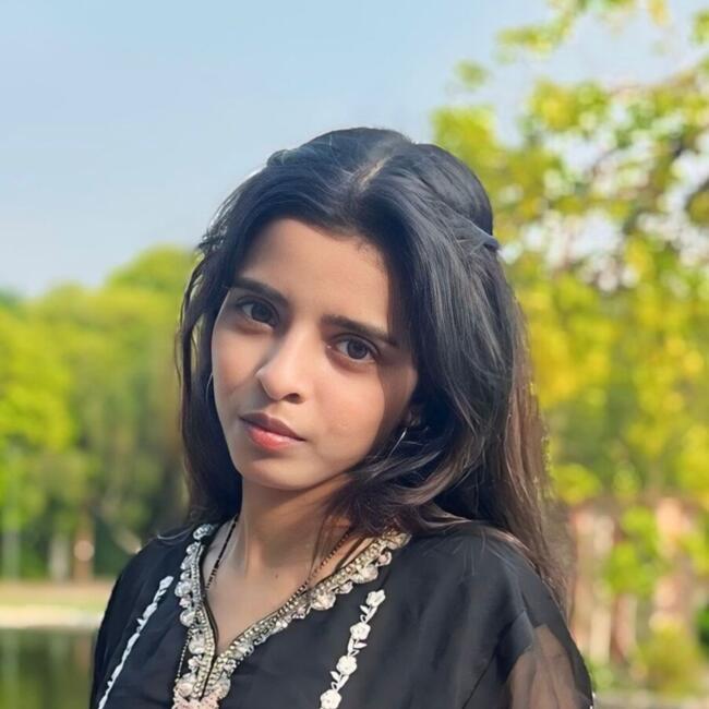 Babysitter in Mumbai: Zainab