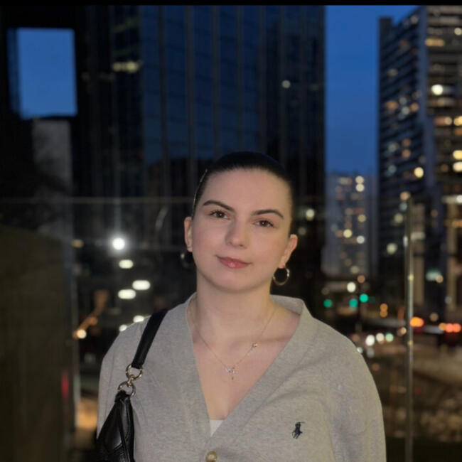 Babysitter in Montreuil: Manon