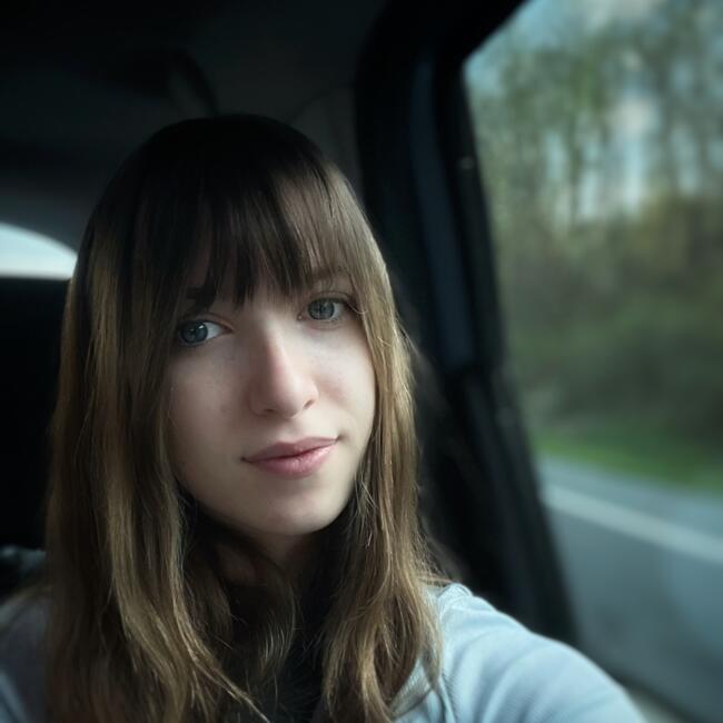 Babysitter in Les Clouzeaux: Naëlys