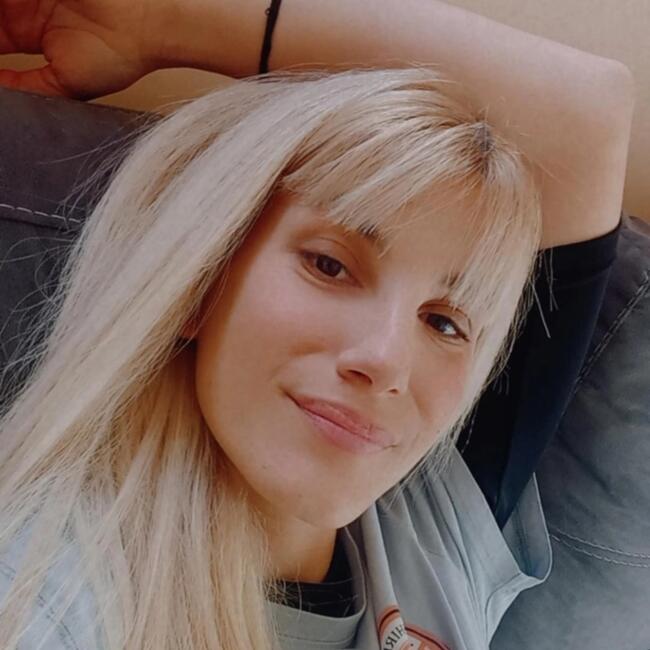 Babysitter στην περιοχή Περιστέρι: ΑΘΗΝΑ